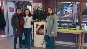 Christiane FORGE, Frédérique TESTA et Camille FORGE (organisatrice de la manifestation)